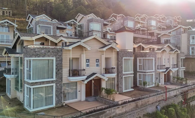 엘리바스 프리베 로이스 코티지 4BHK 빌라