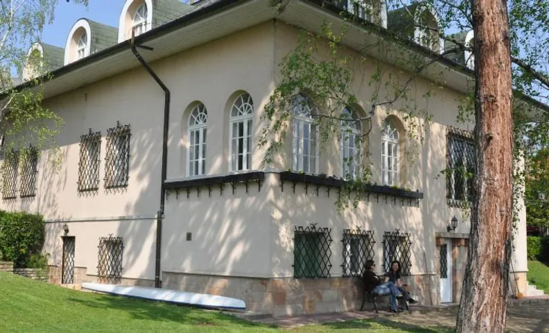 Villa Szekely
