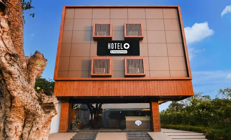 Super Hotel O Jamshedpur Near Burma Mines Formerly Hotel Square