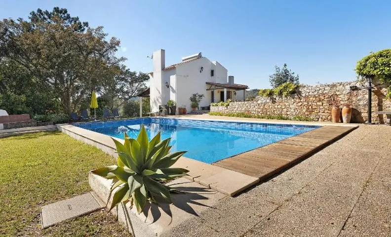 Secluded House - Quinta La Rabide