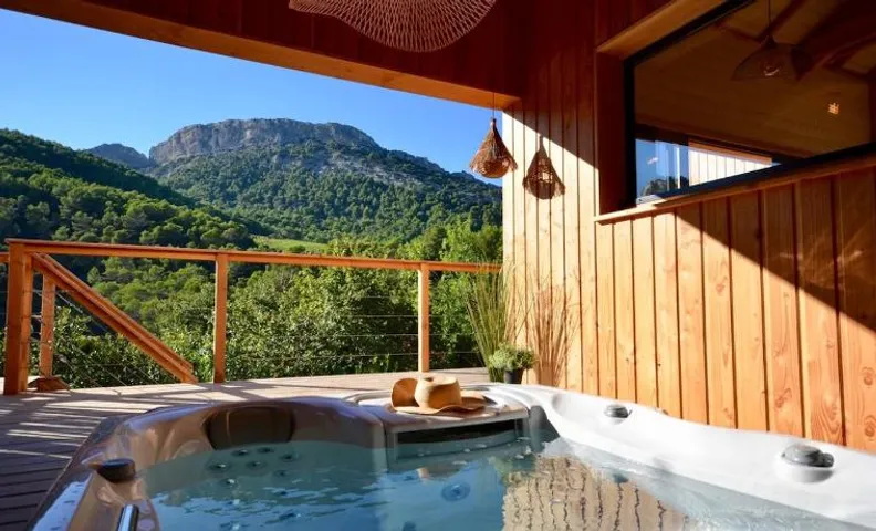 Lodge des Dentelles - Les Cabanes de Provence