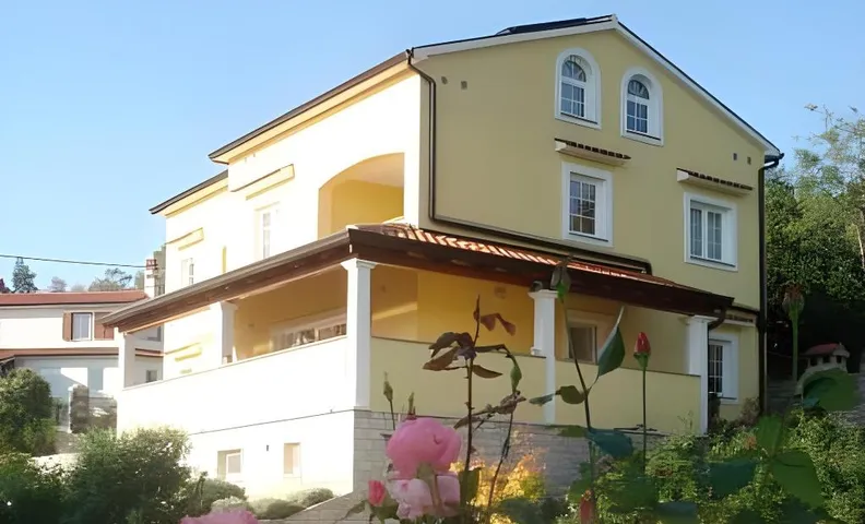 Guesthouse Villa AnnaDora