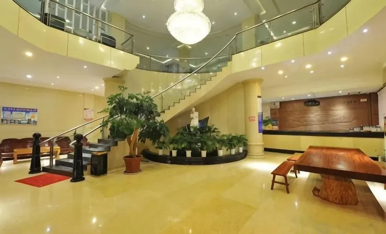 Yuxi Zhuoran Xinzhuang Hotel