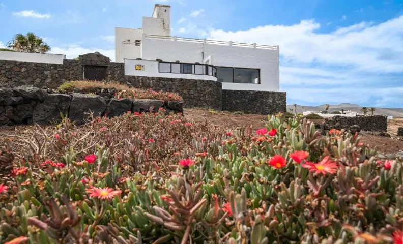 Playa Marina Eco Beach Villa