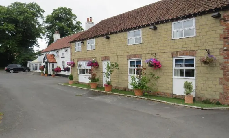 Ganton Greyhound Hotel
