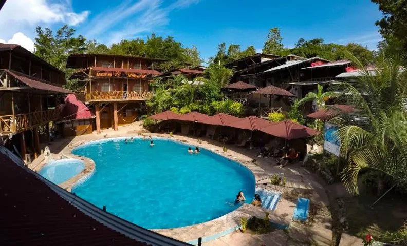 Madera Labrada Lodge Ecologico