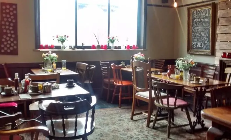 Alma Inn & Dining Rooms