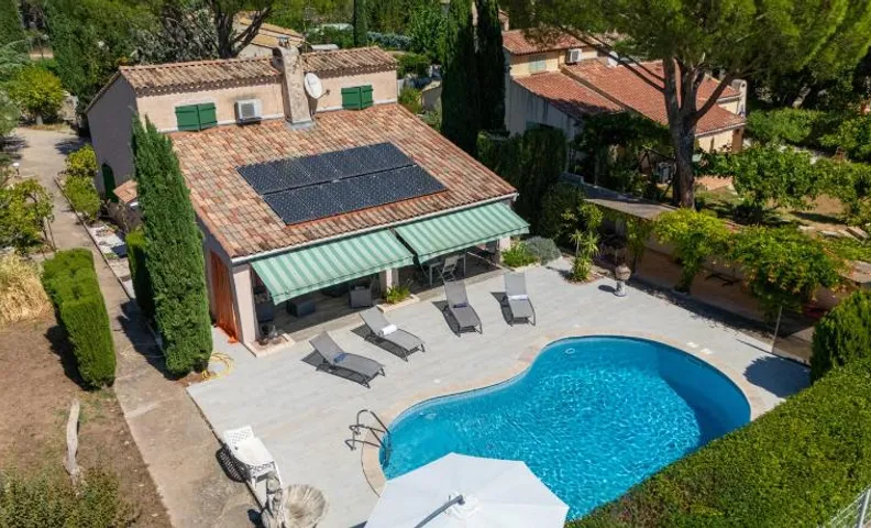 La Parenthèse Villa For 7 People