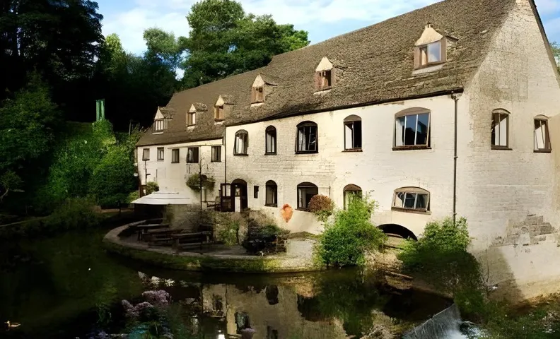 Egypt Mill Hotel and Restaurant