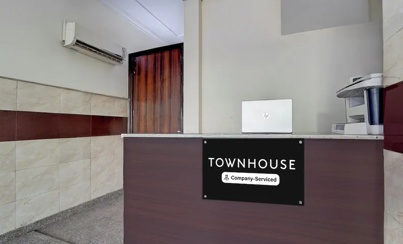 Townhouse Johri Enclave Metro Station