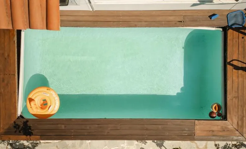 pRETTy Home with Private Pool, Sea View