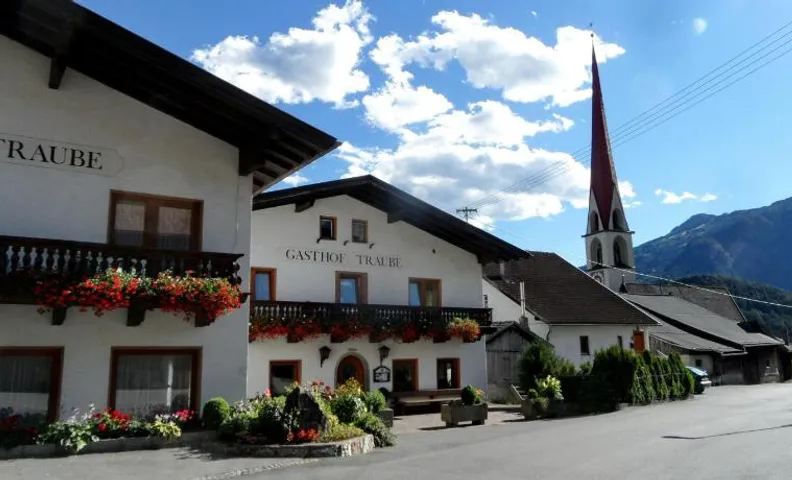 Gasthof Pension Traube