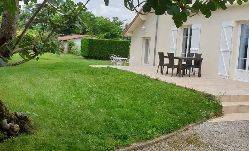 Logement indépendant chez l'habitant, situé dans les Pyrénées