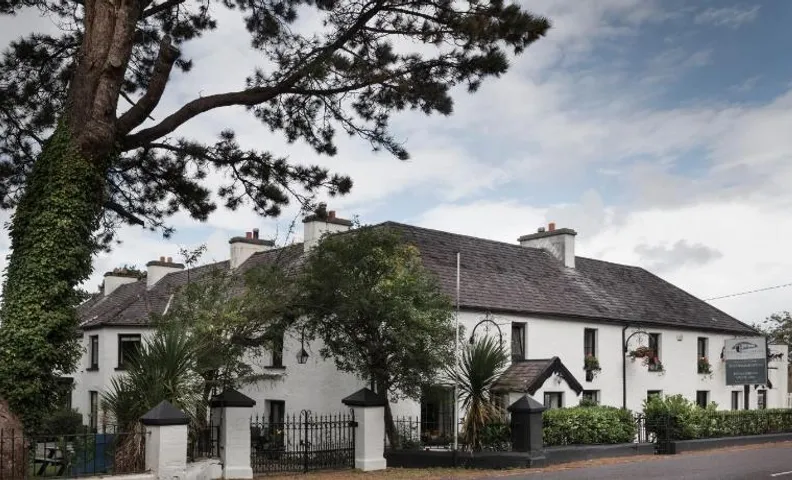 The Glenbeigh Hotel