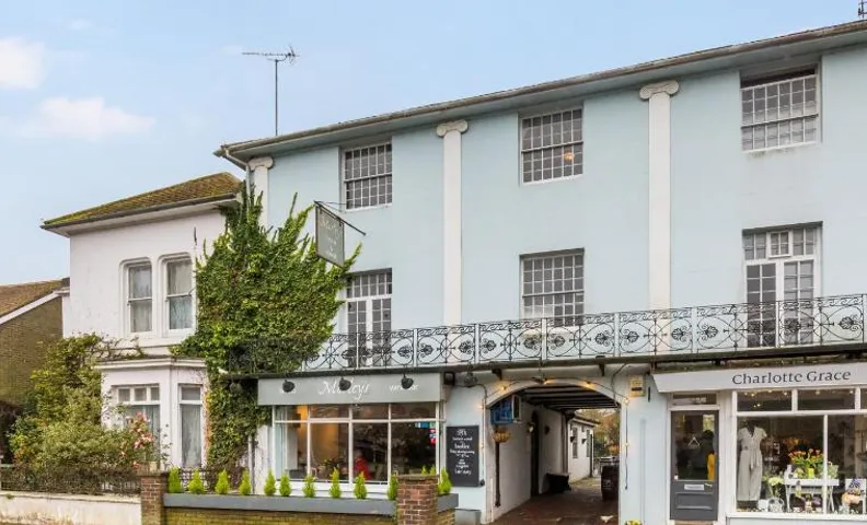 Morleys Rooms - Located in the heart of Hurstpierpoint by Huluki Sussex Stays