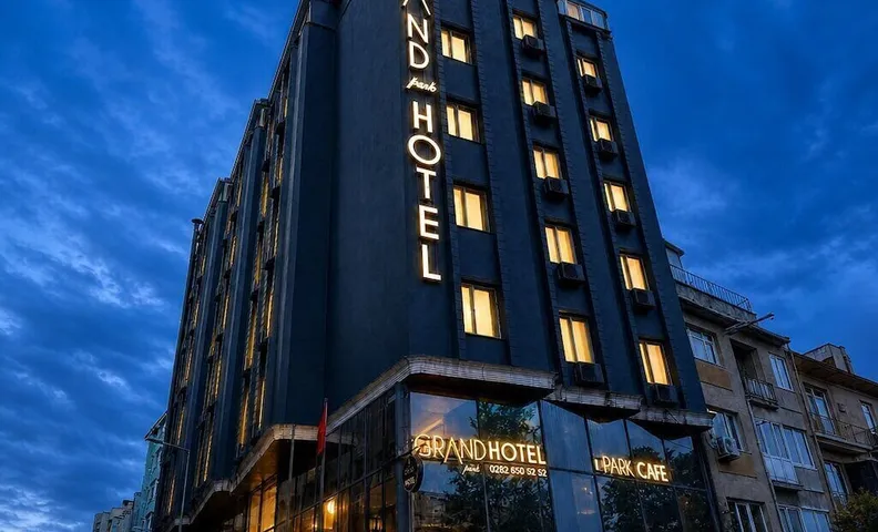그랜드 파크 호텔 코를루