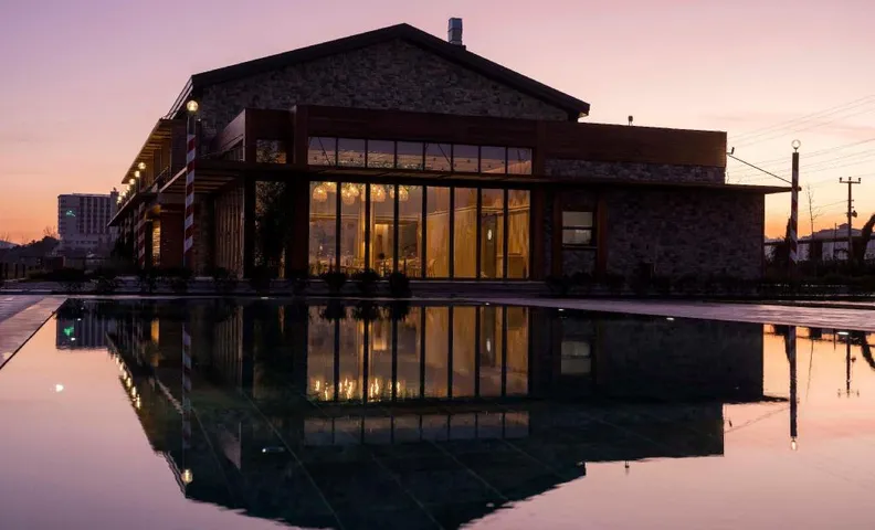 Inemare Hotel