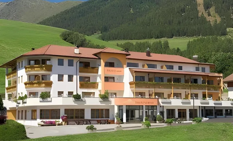 Terentnerhof 4*S active & lifestyle hotel