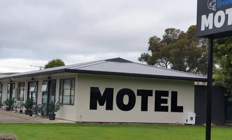 Brown Trout Motel