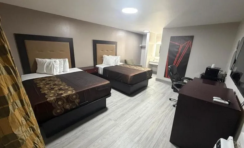 Ivory Tower Motor Inn
