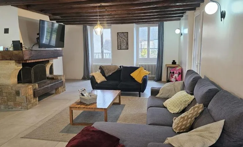 Gîte familial 8 pers à 10 min du lac - 4 chambres