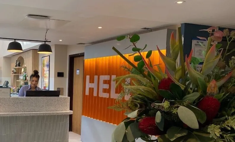 홀리데이 인 익스프레스 윈저 바이 IHG