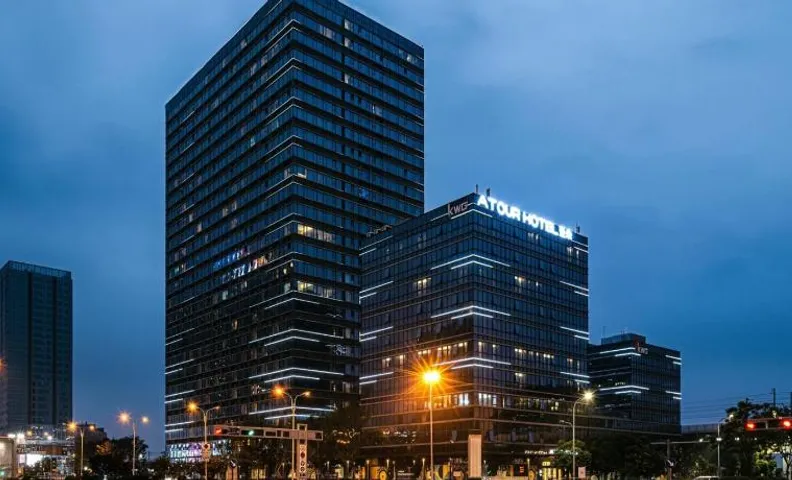 Atour Hotel Suzhou North High-speed Railway Station