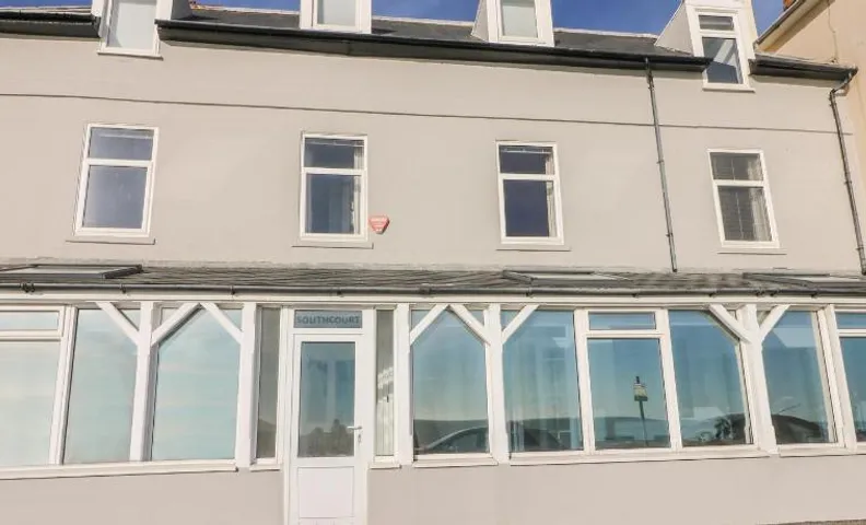 The Eaves