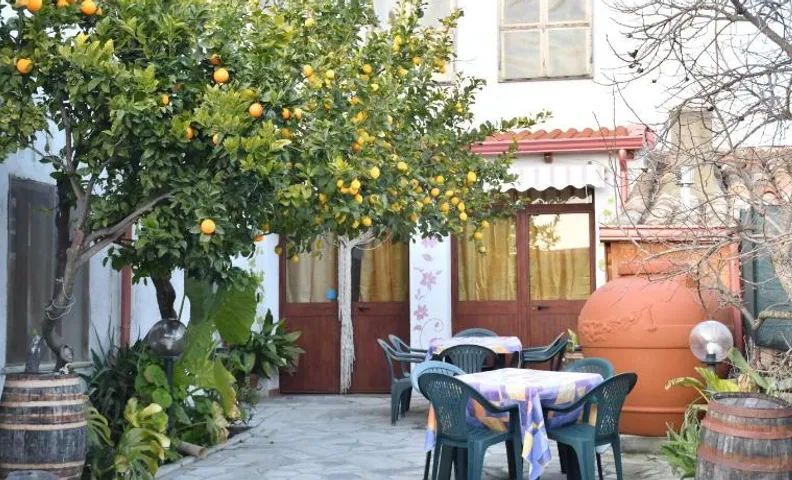 B&B Mitzixeddas Sa Domu de Braxia