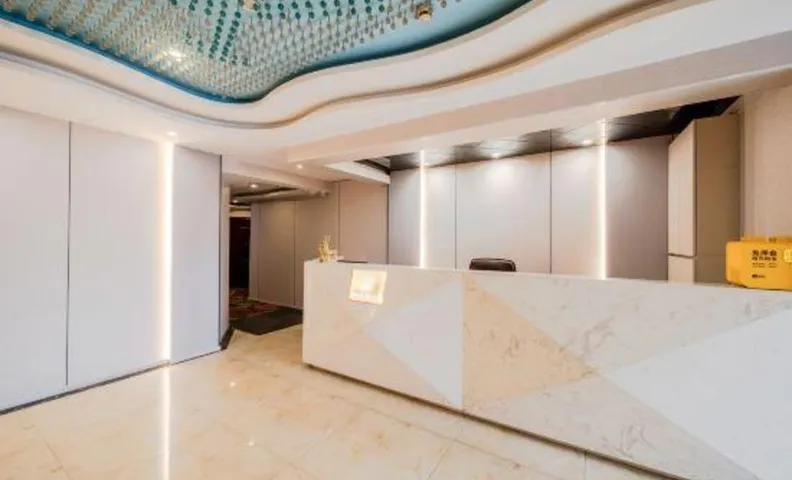 Yijia Hotel (Zhenjiang Jiangsu University)