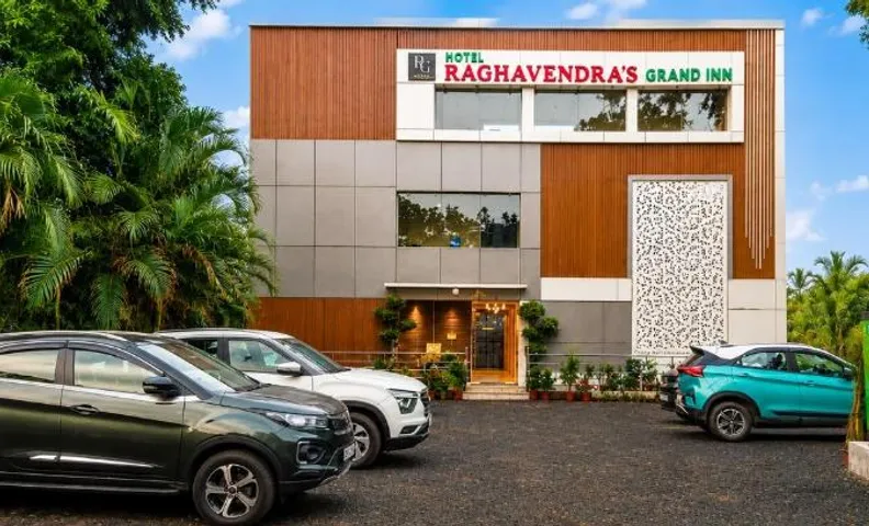HOTEL RAGHAVENDRA GRAND INN