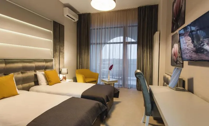 Hotel Edma
