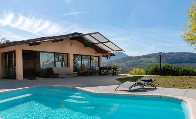 Maison av Piscine, Sauna et Jacuzzi
