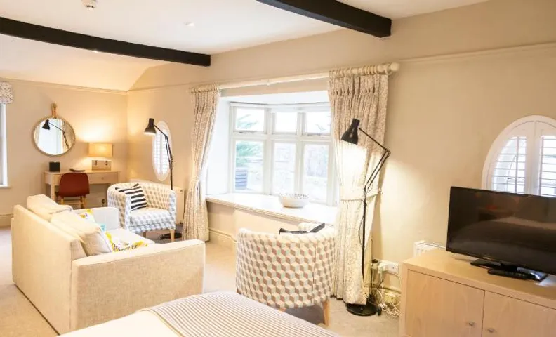 The White Horse Blakeney