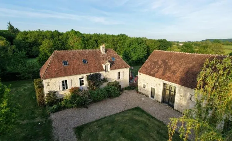 Domaine de La Vove - Maison d'hotes classee, cadre paisible et naturel - ambiance insolite jardin pa