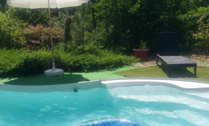 Au ' Bord des Landes '