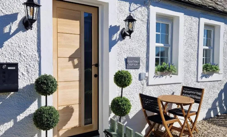 Lyne Cottage, The Retreat