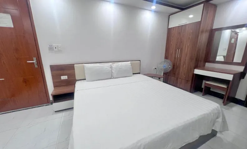 Vip Hotel - Apartment Homestay Văn Cao