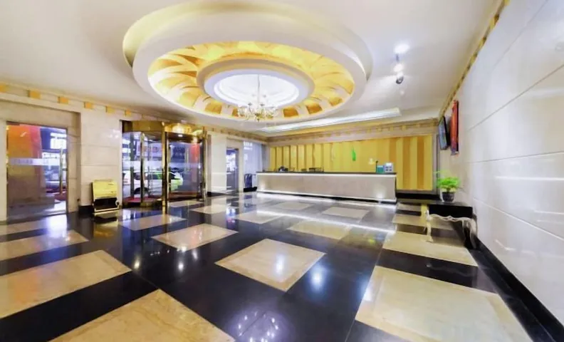 Yongkang Hotel Collection (Ganzi Airport Avenue Luobulin Square Branch)
