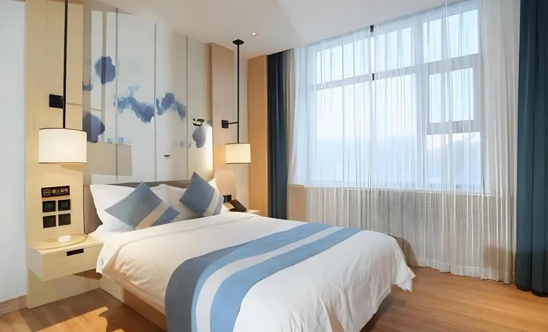 GELI Hotel Neimenggu Wulanhaote Xinqiao West Street Wugang
