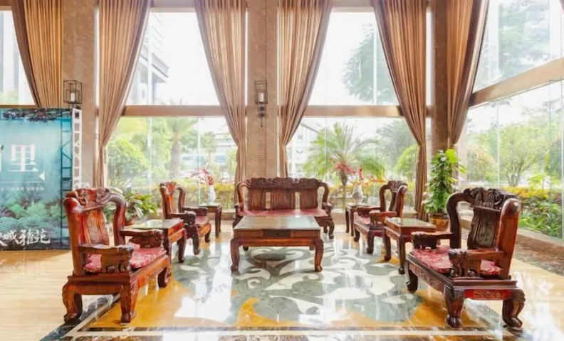 Guowei Hotel
