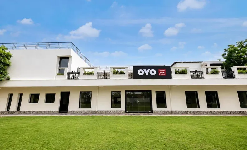 Hotel O Ambuja City Centre Mall Formerly Amar Marriage Palace