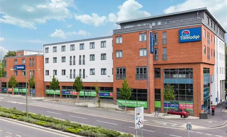 Travelodge Camberley Central