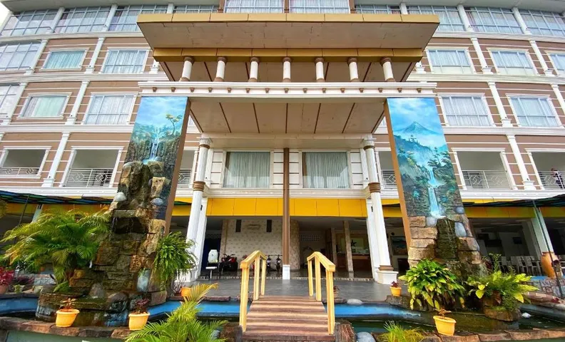 Green Star Park Simalungun Hotel & Resort