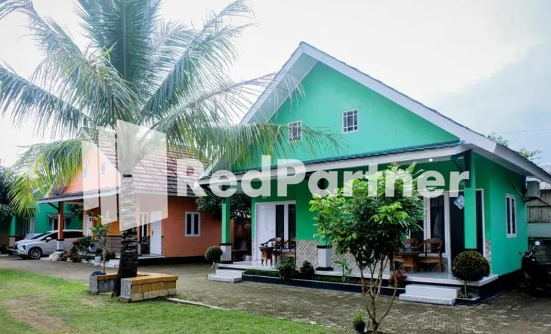 Villa Ikbhar at Geopark Ciletuh Sukabumi Redpartner