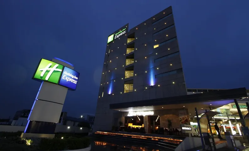 홀리데이 인 익스프레스 톨루카 갈레리아스 메테펙 바이 IHG