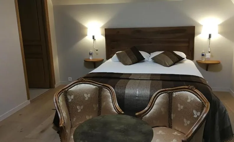 Auberge du Vieux Tour Le Manoir
