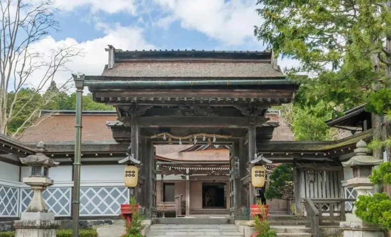Koyasan Sanadabo Rengejoin