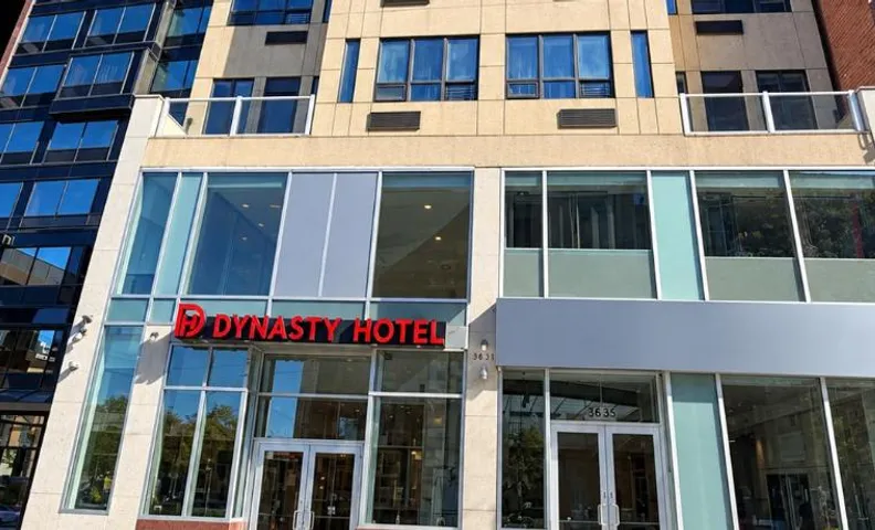 Dynasty Hotel and Suites New York LaGuardia Hotel