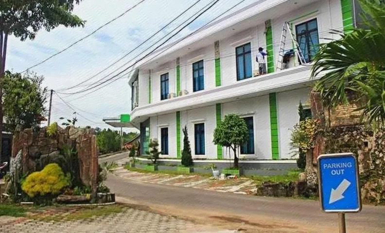 Yasmin Hotel & Restaurant